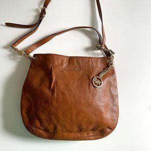 Michael Kors Leather Bag with adjustable/removable straps